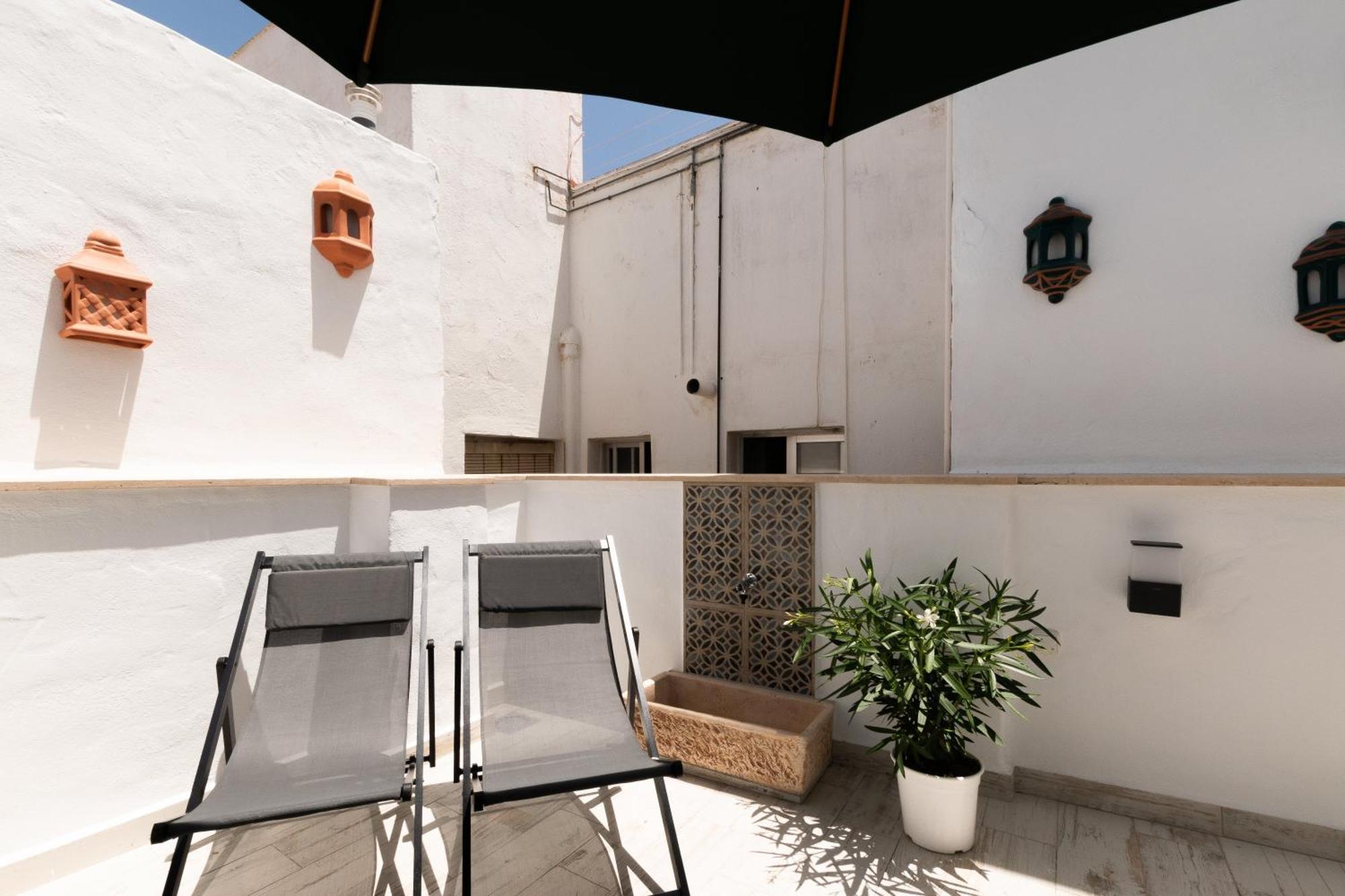 Casa Esmeralda - Luxury Boutique Apartments Old Town Estepona Buitenkant foto