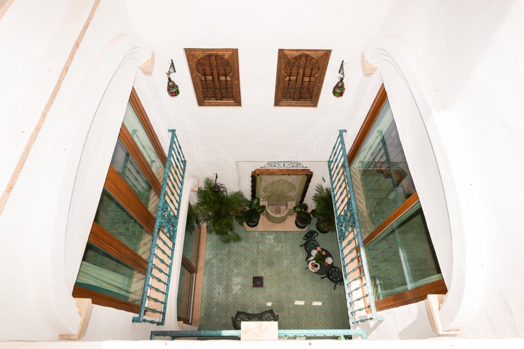 Casa Esmeralda - Luxury Boutique Apartments Old Town Estepona Buitenkant foto