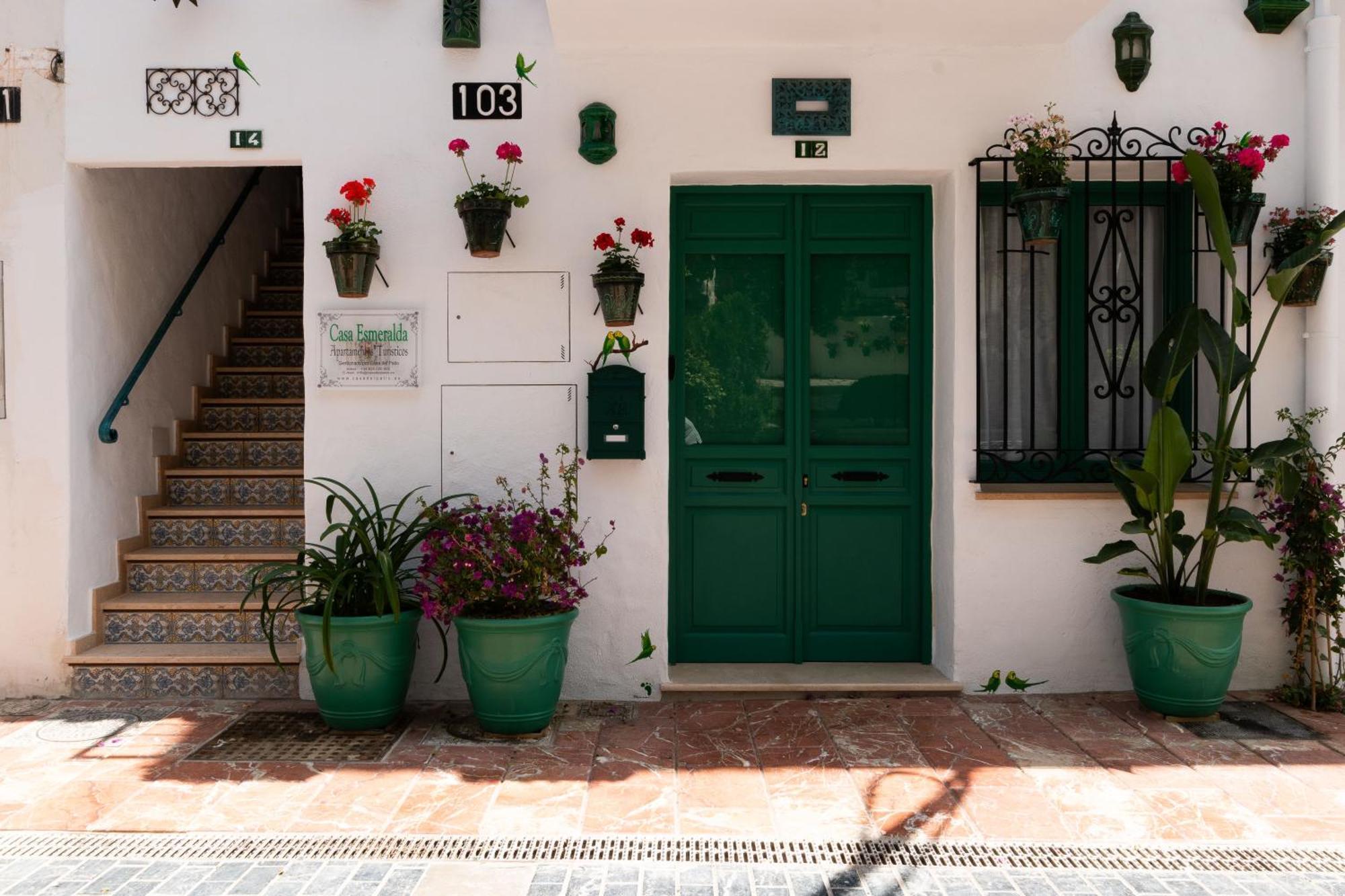 Casa Esmeralda - Luxury Boutique Apartments Old Town Estepona Buitenkant foto